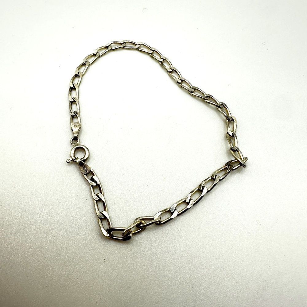 8” Sterling silver figaro‎ chain bracelet!